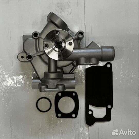 Водяной насос 4D92E,4D94E,4D94LE,4TNE98-bqdfc,4TNE