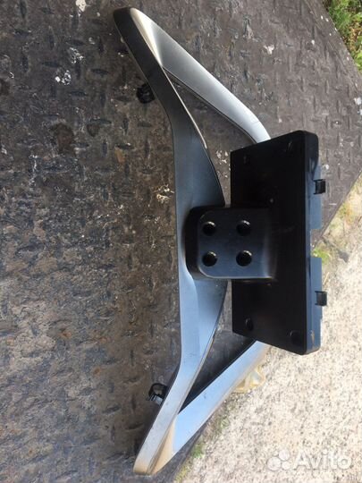 Подставка для телевизора