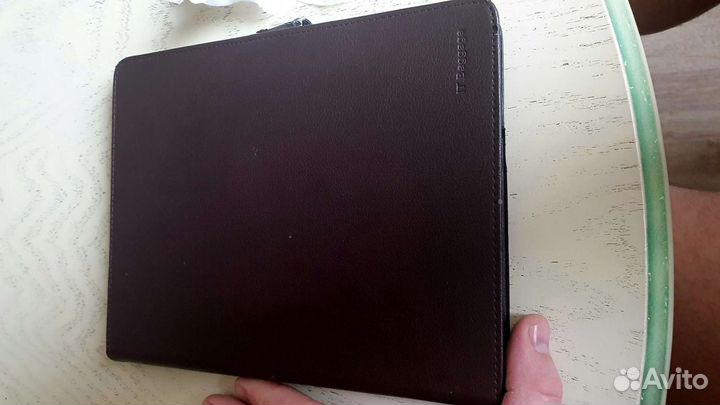 Планшет 9,7