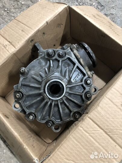 Редуктор передний на мерседес w212