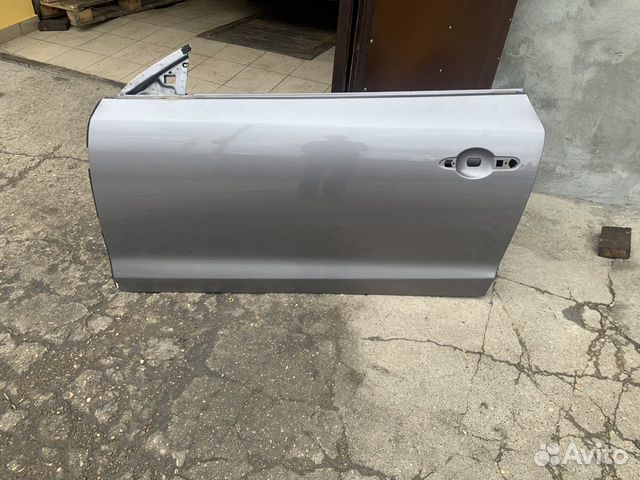 Дверь левая на Renault Laguna купе III