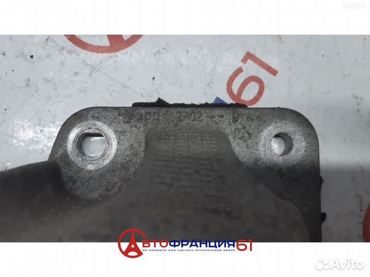 Кронштейн вакуумного усилителя, 8200461030 renault