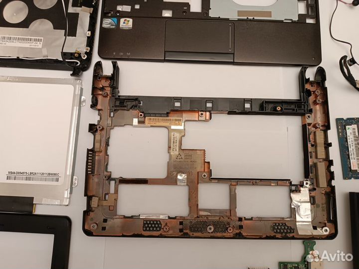 Запчасти для нетбука Acer aspire one