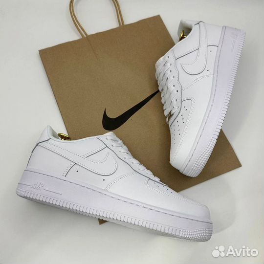 Nike Air Force 1