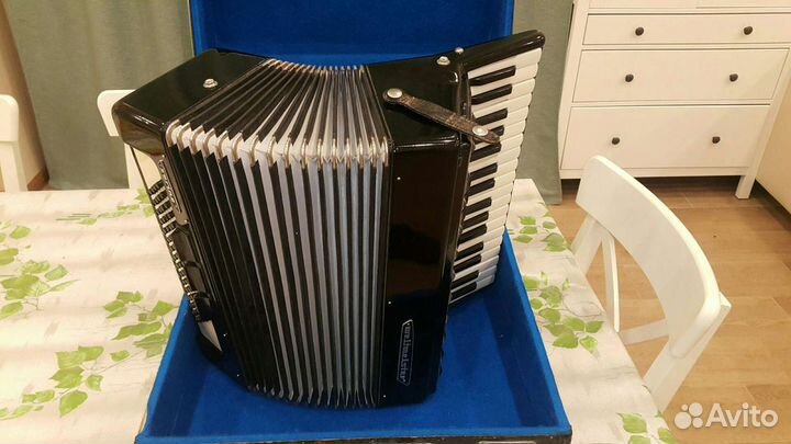 Аккордеон weltmeister serino (вельтмайстер)