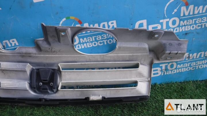 Решетка радиатора honda capa