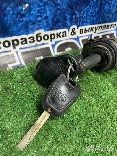 Замок зажигания Kia Ceed ED универсал G4GC 2009