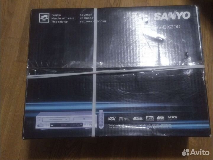 Видеомагнитофон с dvd