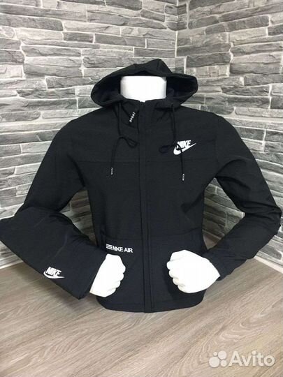 Спортивный костюм новый