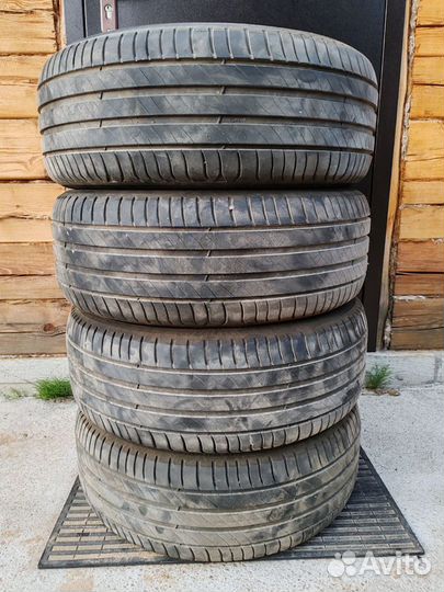 Michelin Primacy 4 215/55 R16