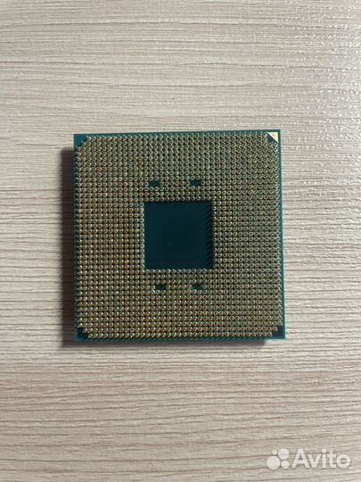 Процессор Ryzen 3 PRO 1200