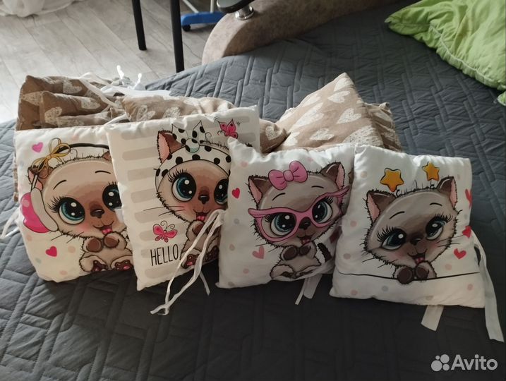 Бортики в кроватку