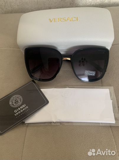 Солнцезащитные очки