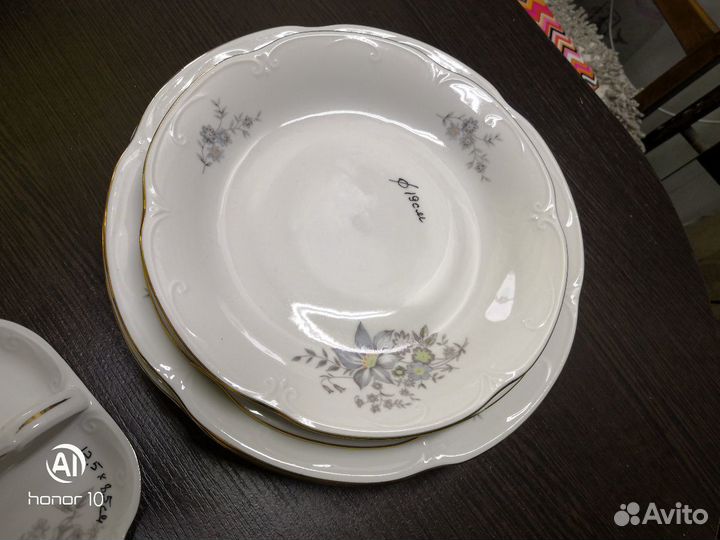 Набор столовой посуды. chodziez. 14предм