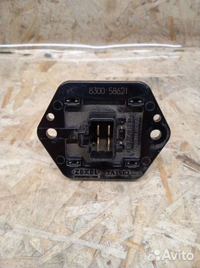 Резистор отопителя Mitsubishi Lancer