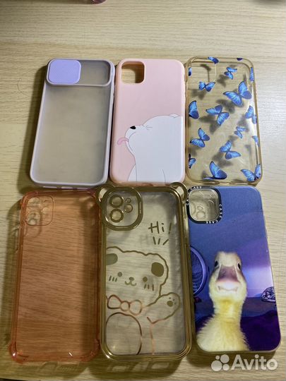 Чехлы на iPhone 11