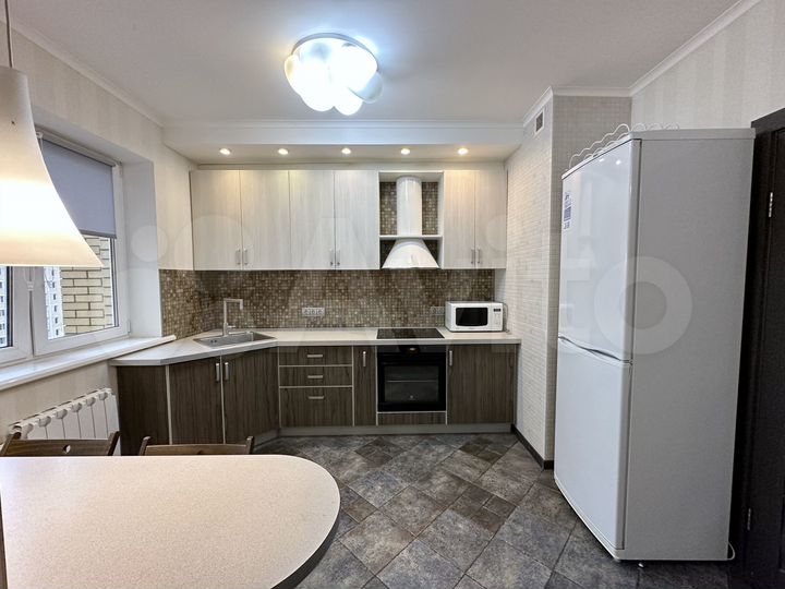 2-к. квартира, 68,5 м², 7/17 эт.