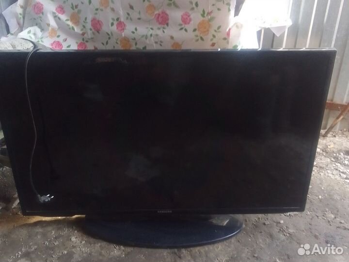 Телевизор samsung на запчасти