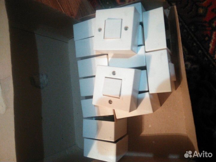 Продам выключатели