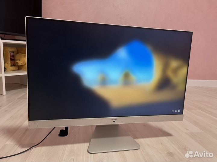 Моноблок Asus Vivo 241I