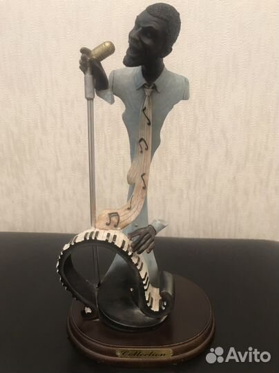 Статуэтка Музыкант высота 32см