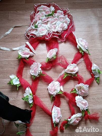 Свадебные украшения на машину