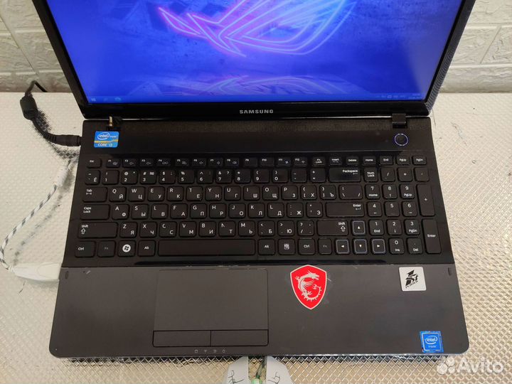 Отличный ноутбук Samsung с новым ссд и батарейкой