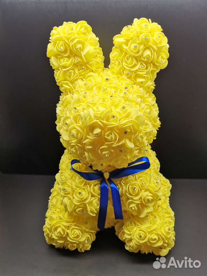 Медведь и заяц из роз