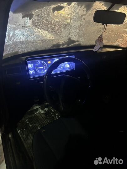 ВАЗ 2107 1.5 МТ, 1995, 100 000 км