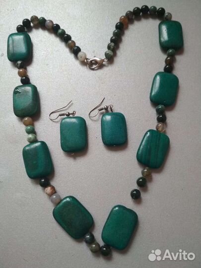 Бусы и серьги в комплекте