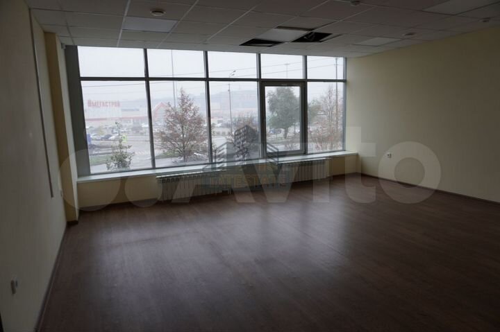 Офис однообъёмный, 200м²