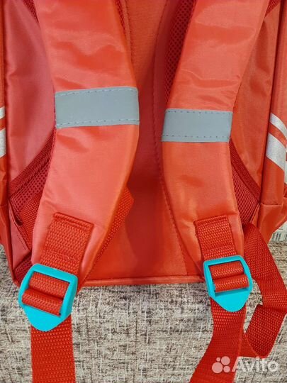 Рюкзак школьный - Новый