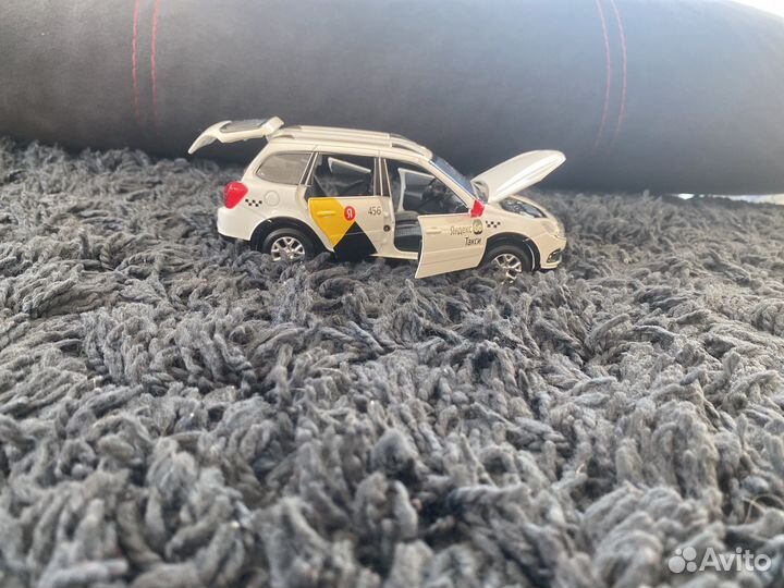 LADA granta cross такси