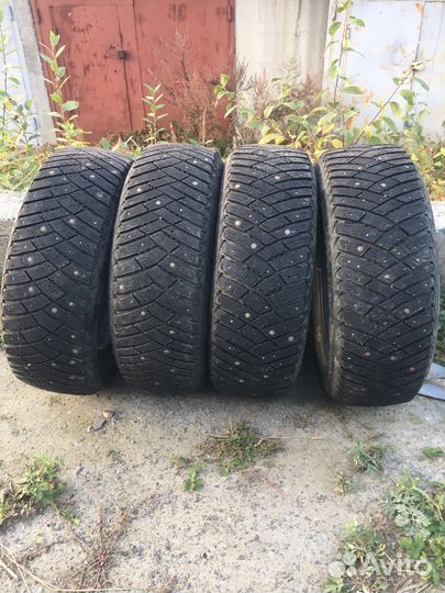 Goodyear Ultragrip Ice Arctic 195/65 R15