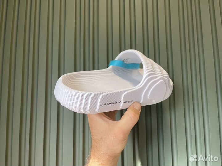 Сланцы adidas Adilette