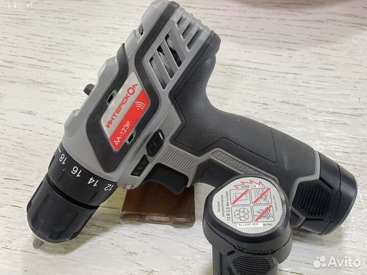 Дрель шуруповерт Интерскол да-12эр