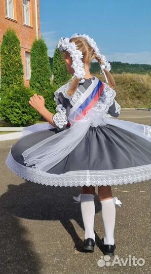 Школьная форма для девочки 122 128 серая