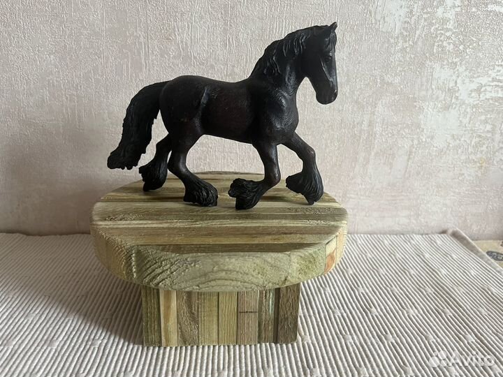 Фризские лошади Schleich