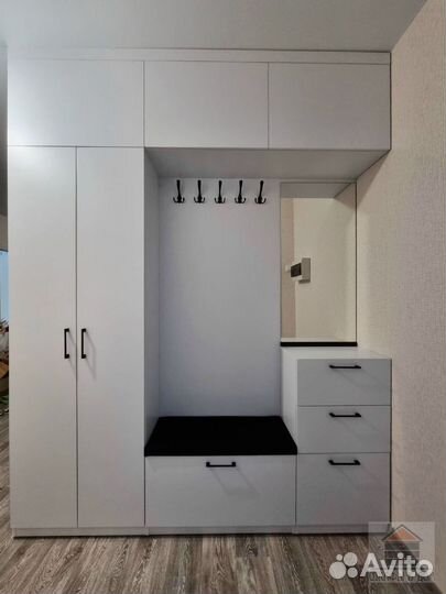 Стенка в гостиную