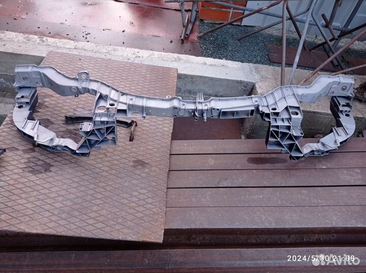 Рамка радиатора телевизор