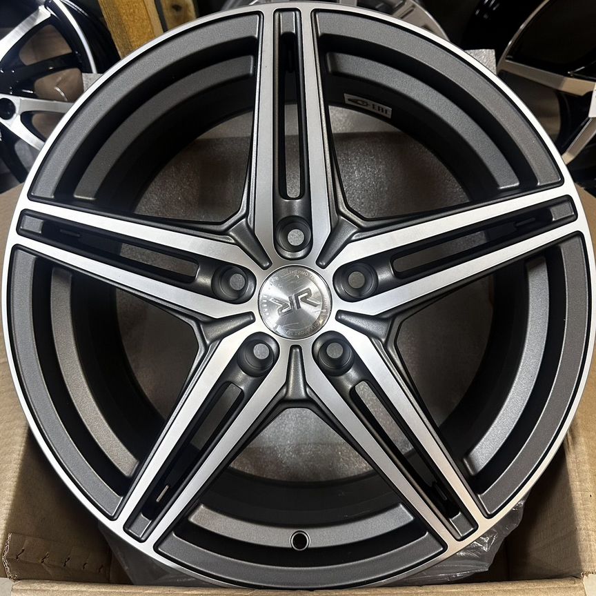 Литые диски Race Ready CSSD2787 7.5×R17 5×114.3