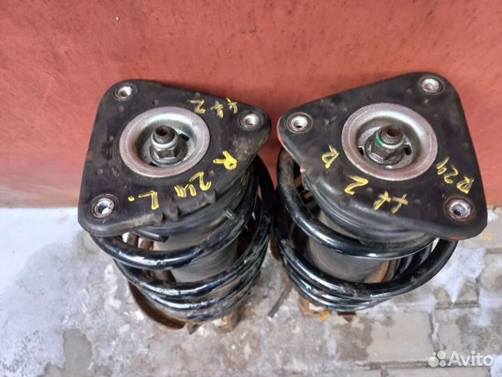 Стойки передние Форд Фокус 2