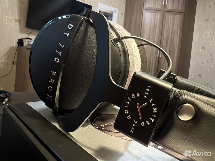 Beyerdynamic dt 770 pro X limited edition