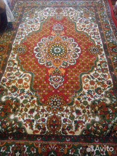 Ковер новый