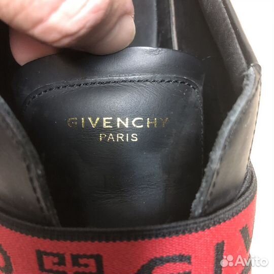 Кроссовки Givenchy