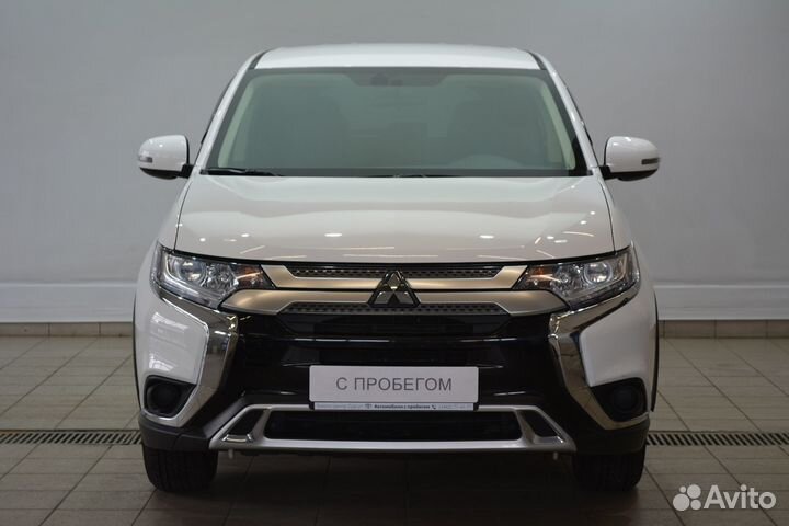 Mitsubishi Outlander, 2021