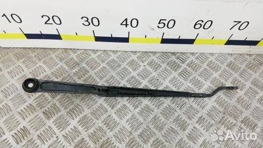 Щеткодержатель лобового стекла chrysler pacifica 1