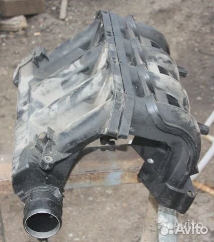 Коллектор впускной Mercedes Benz