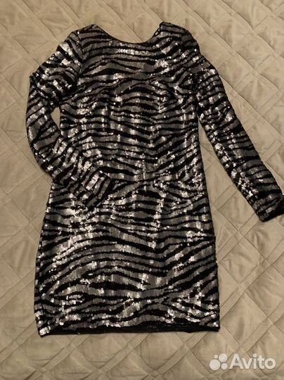 Платье вечернее с пайетками