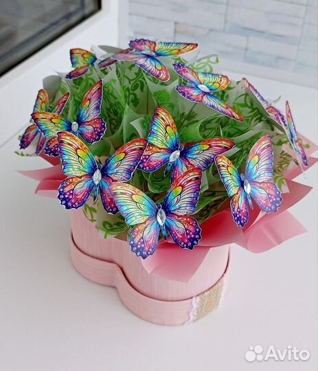 Букеты из бабочек светящиеся, со стразами